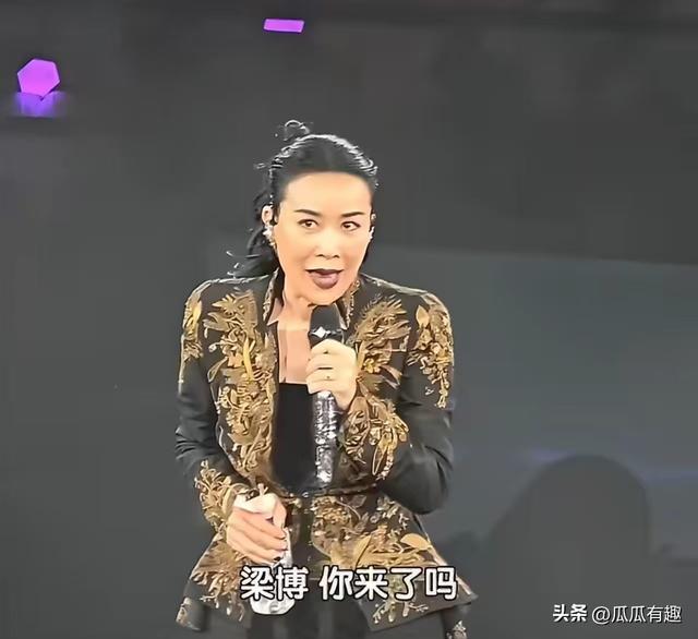 女篮王牌主力集体玩“消失”？中国队集训全陌生面孔：宫帅太难了