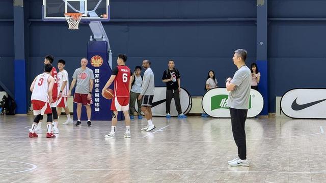 5年1.1亿！波杰姆斯基全额保障提前续约勇士 有望成库里接班人