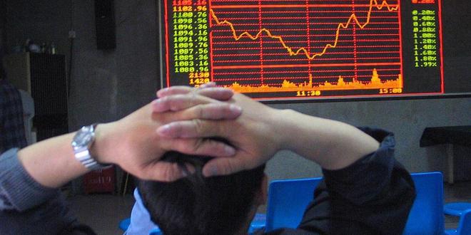 法国队致敬青训，球员和德尚穿各自生涯首家俱乐部球衣合影