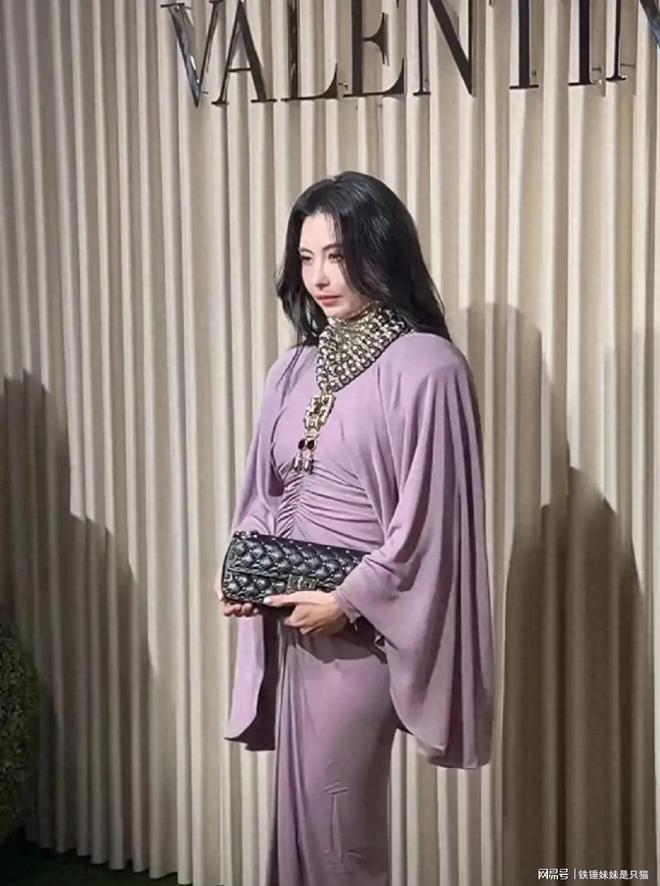 曝景甜口中的剧组夫妻:顶流男星剧组追过4位85花,成功率高达50%
