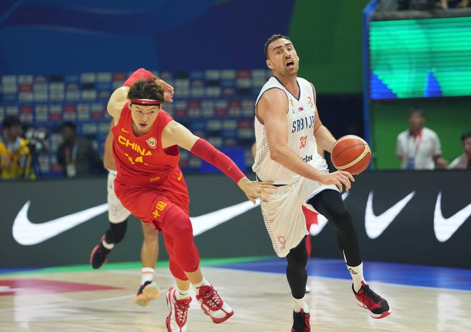 NBA夏联:灰熊7人上双37分狂胜雷霆 探花布泽尔首秀15+4+4