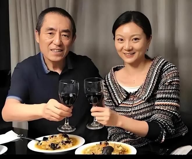 轰30分20板8帽！中国女篮15岁2米04新星崛起：看齐偶像韩旭？